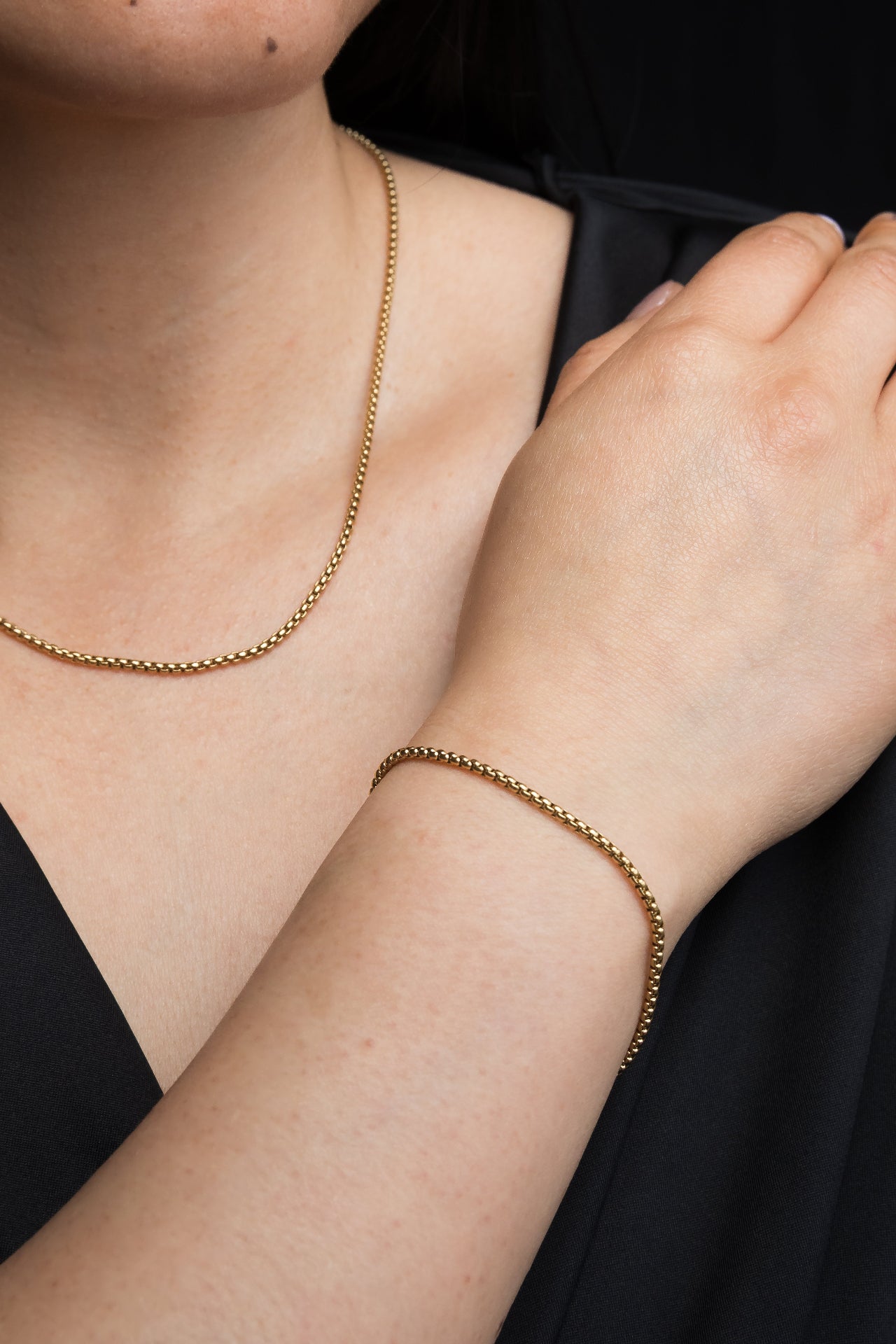 Cadena Veneciana Mujer